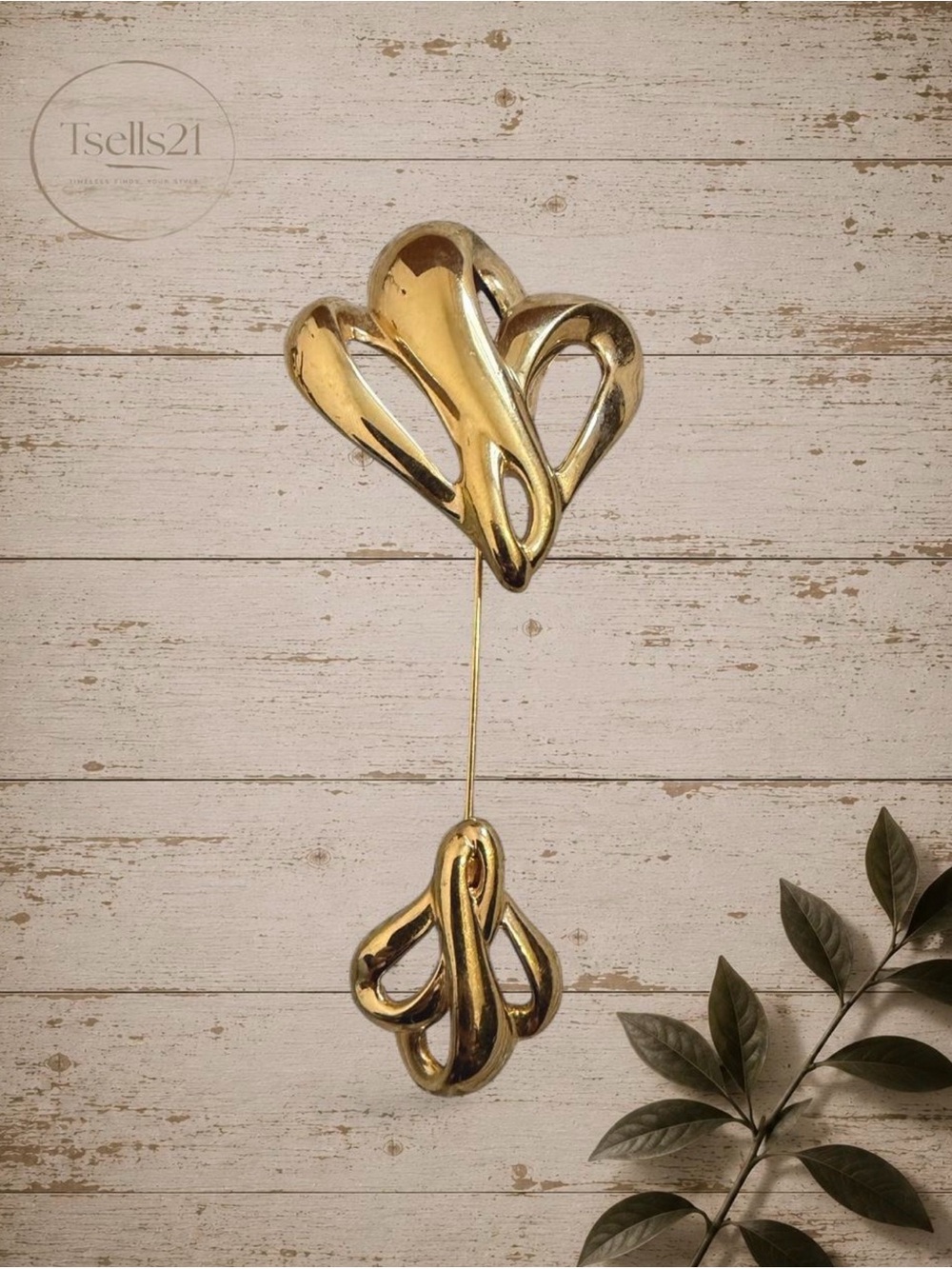 Napier Vintage 1980s Gold Swirl Jabot Pin Brooch